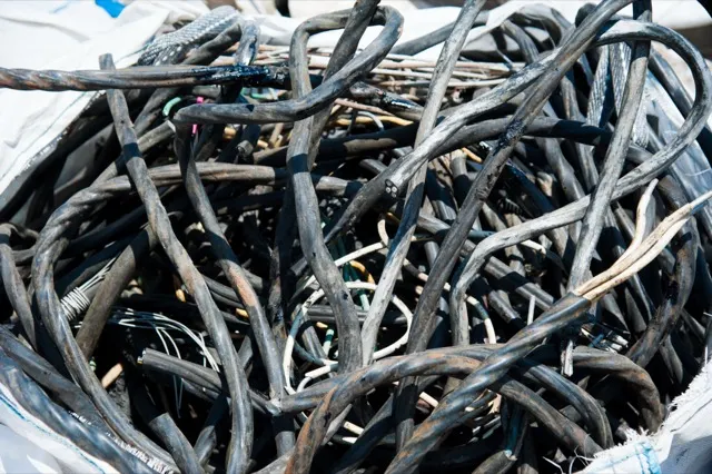 BDO and Waste Transfer Document When Handing in Larger Quantities of Cables — How Documentation Works